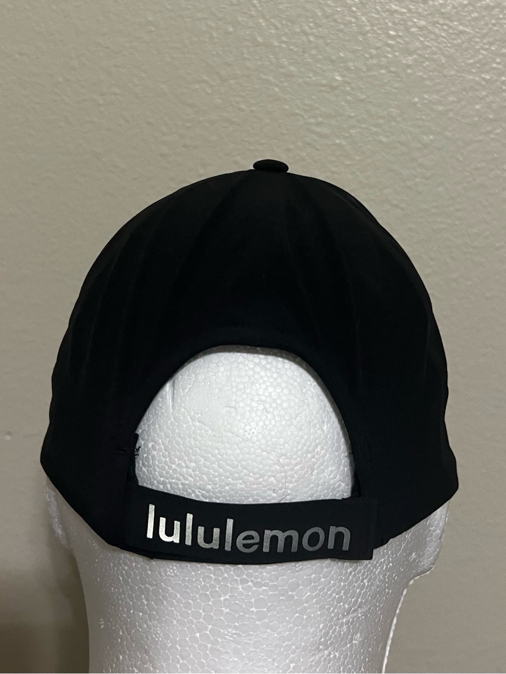 Black Lululemon Cap